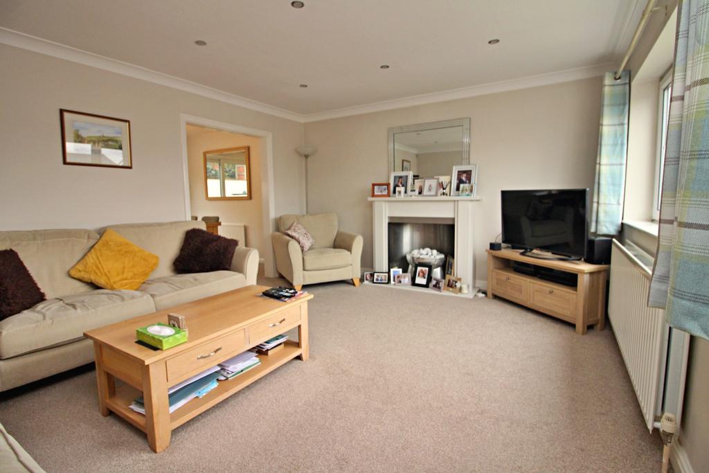 Main Lounge
