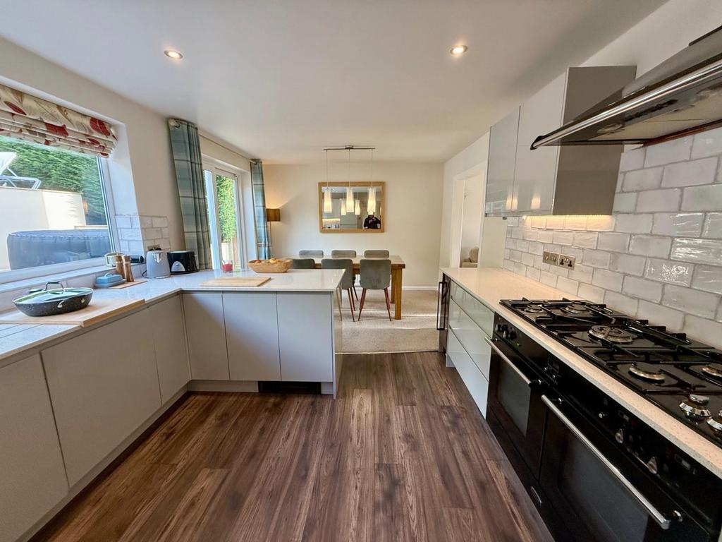 Kitchen to Dining Room