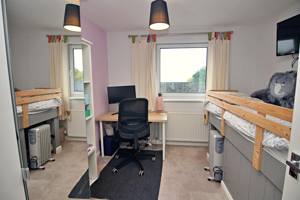 Bedroom 4 Single