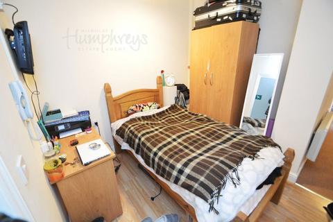 Studio to rent, Marshall Terrace, DH1