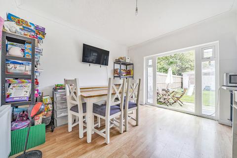 7 Sparrows Lane, London, SE9 2BP