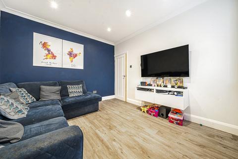 7 Sparrows Lane, London, SE9 2BP