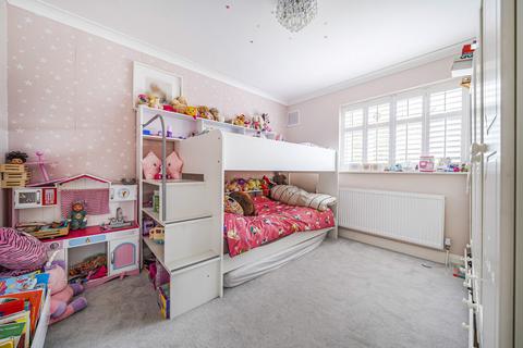 7 Sparrows Lane, London, SE9 2BP