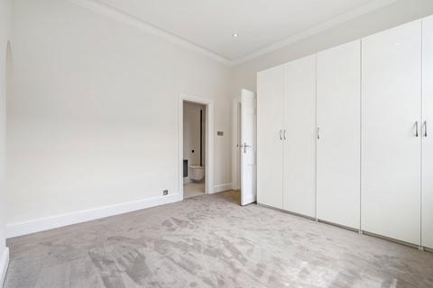 Flat F, 57 Green Street, London, W1K 6RH
