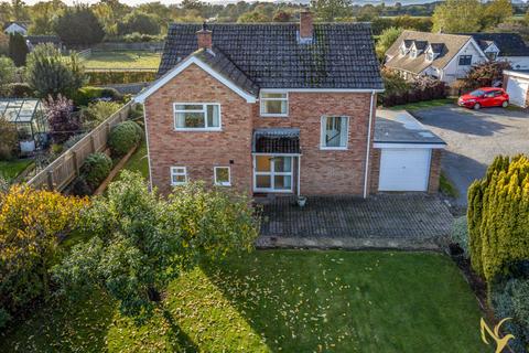 4 bedroom detached house for sale, Worcester WR8