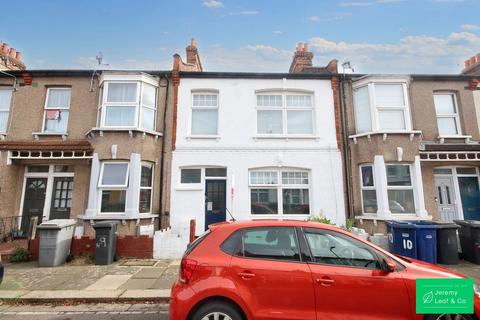 3 bedroom terraced house for sale, Grange Avenue, North Finchley, N12