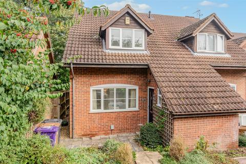 3 bedroom end of terrace house for sale, Wadnall Way, Knebworth