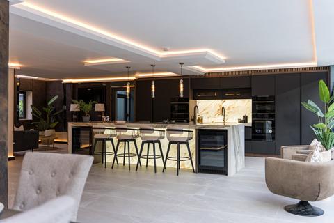 5 bedroom detached house for sale, Langford House, Clara Drive, Calverley, Pudsey, West Yorkshire, LS28