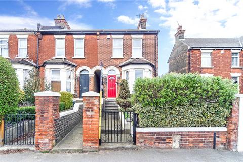 3 bedroom end of terrace house for sale, Frindsbury Road, Strood, Kent, ME2