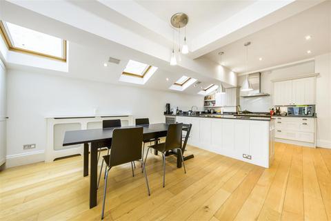 6 Bonser Road, Twickenham, TW1 4RG