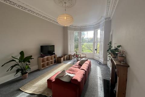 3 bedroom flat to rent, Glengyle Terrace, Bruntsfield, Edinburgh, EH3