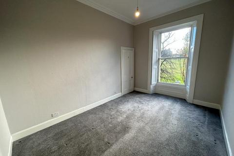 3 bedroom flat to rent, Glengyle Terrace, Bruntsfield, Edinburgh, EH3