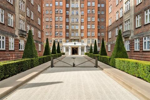 4 bedroom apartment for sale, Grove Hall Court, Hall Road, St John's Wood, London, NW8