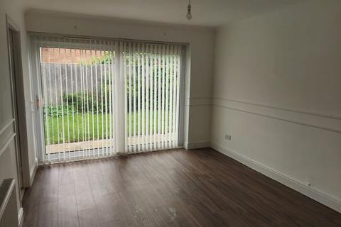 3 bedroom terraced house to rent, Barn Green, Chelmsford CM1