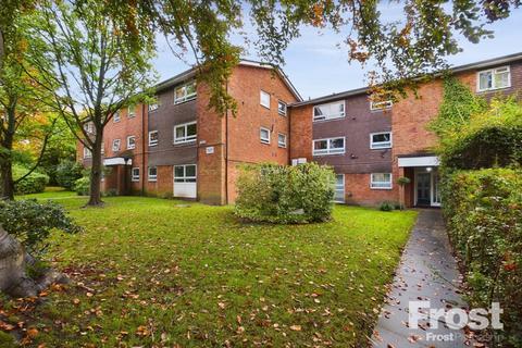 2 bedroom apartment for sale, Addlestone Park, Addlestone, Surrey, KT15