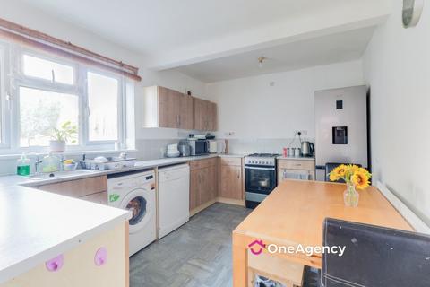 3 bedroom semi-detached house for sale, Metcalfe Road, Stoke-on-Trent ST6