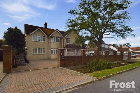 7 bedroom detached house for sale, Coppermill Road, Wraysbury, Berkshire, TW19