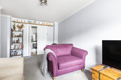 1 bedroom apartment for sale, Beechwoods Court, London