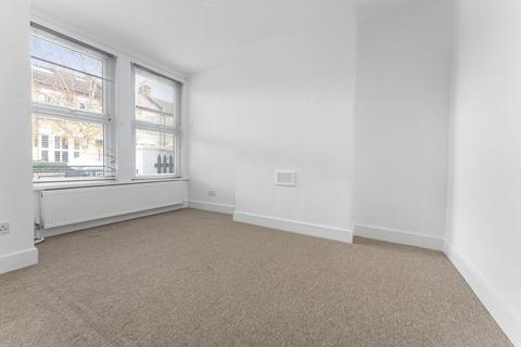 1 bedroom apartment to rent, Edgington Road, London SW16