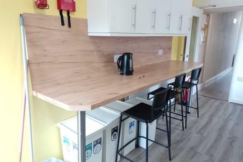 5 bedroom terraced house to rent, Swansea SA1