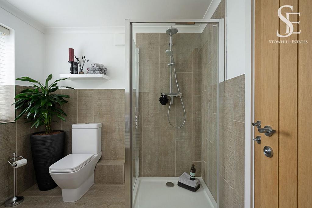 Ground floor shower room