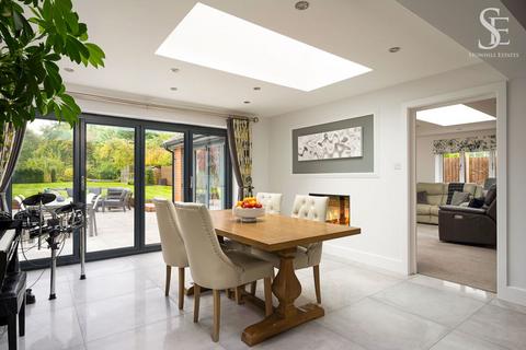 5 bedroom detached house for sale, Wantage Road, Rowstock, OX11