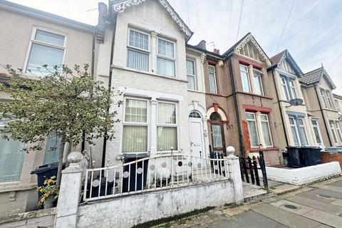 3 bedroom terraced house for sale, Pelham Road,  Ilford, IG1