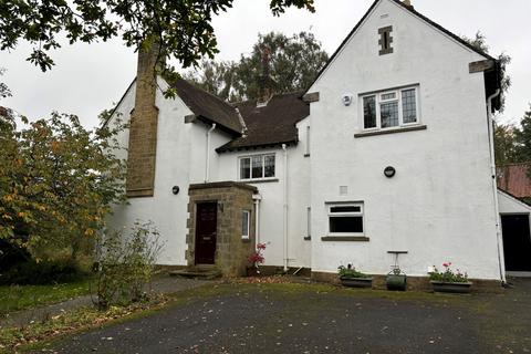 5 bedroom detached house to rent, Woodacre Lane, Bardsey, Leeds, West Yorkshire, LS17