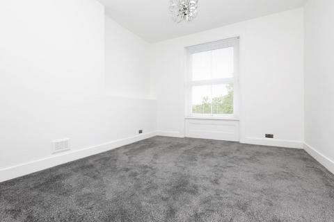 134c Stapleton Hall Road, London, N4 4QB