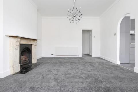 134c Stapleton Hall Road, London, N4 4QB