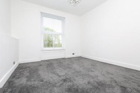 134c Stapleton Hall Road, London, N4 4QB