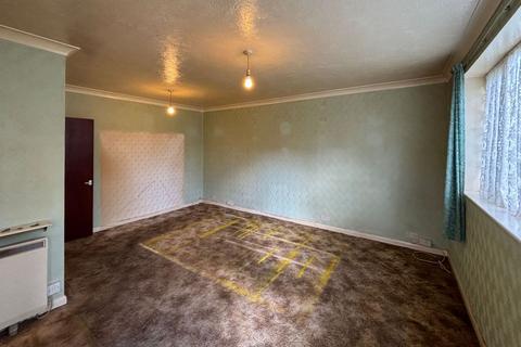 2 bedroom apartment for sale, 4 Heronslea, Watford, Hertfordshire, WD25 9PN