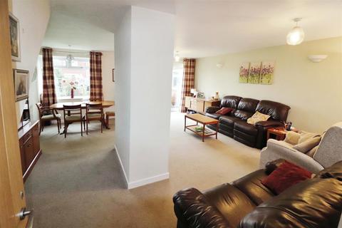 5 bedroom detached house for sale, Henley Cl, Nuneaton