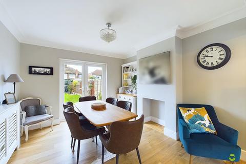 5 bedroom semi-detached house for sale, Norfolk Gardens, Bexleyheath, Kent, DA7