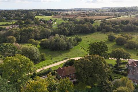Knoleforth North Weirs, Brockenhurst, SO42 7QA