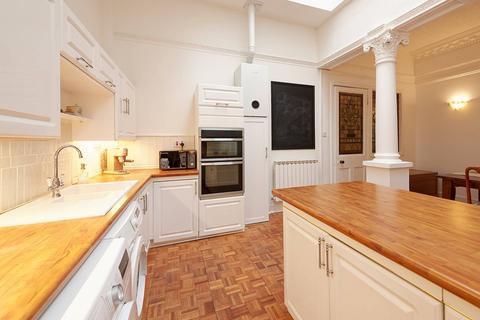 1 bedroom flat for sale, Flat 7, 7 Devonshire Terrace, Hyndland, Glasgow, G12 0XF