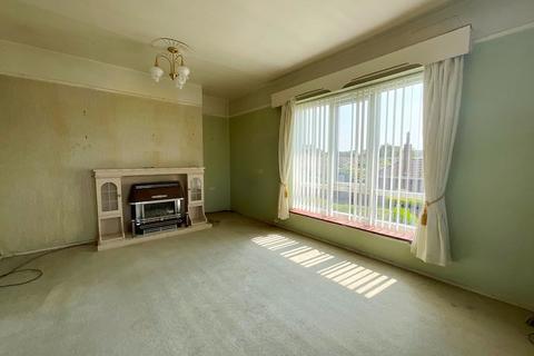 2 bedroom flat for sale, Threlfalls Lane, Southport PR9