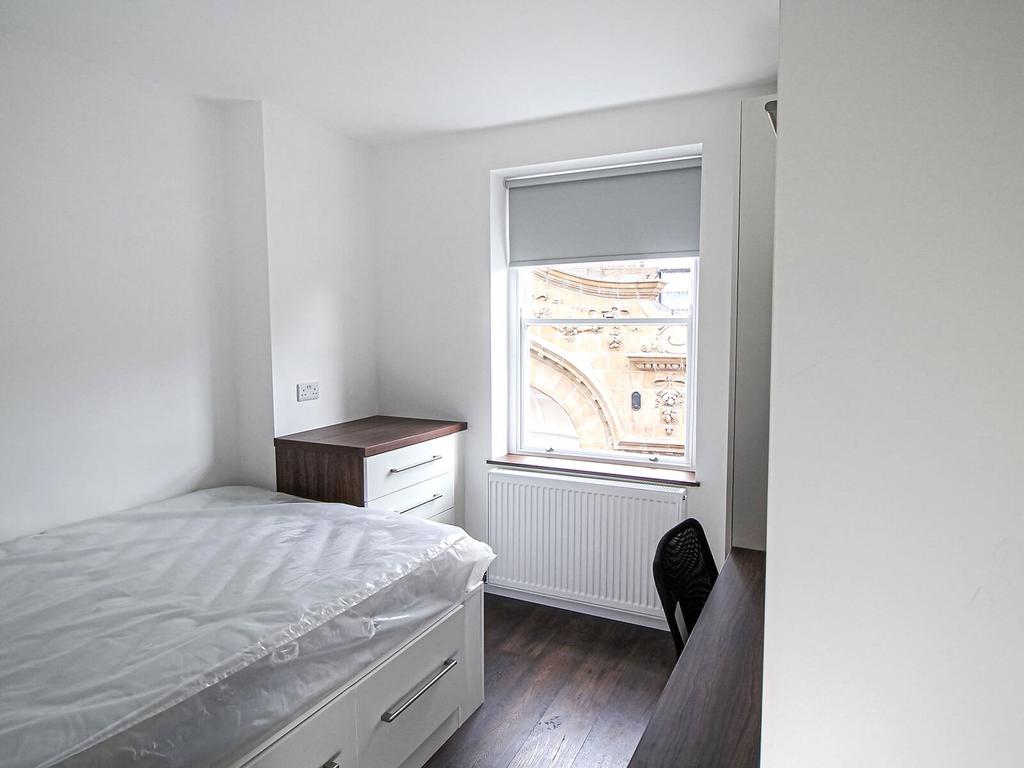Apartment in York - View 3