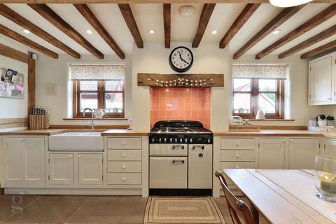 4 bedroom detached house for sale, Marden, Herefordshire