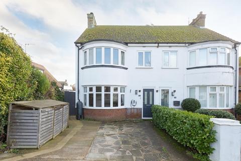 4 bedroom semi-detached house for sale, Reculver Avenue, Birchington, CT7