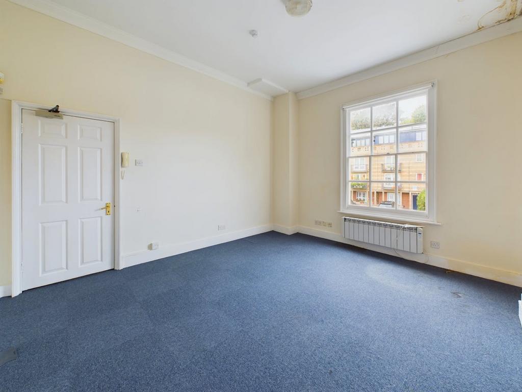 81-83 Essex Road