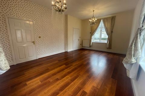 3 bedroom semi-detached house to rent, Carnarvon Court, Bretby, Burton-On-Trent, Derbyshire, DE15 0UA