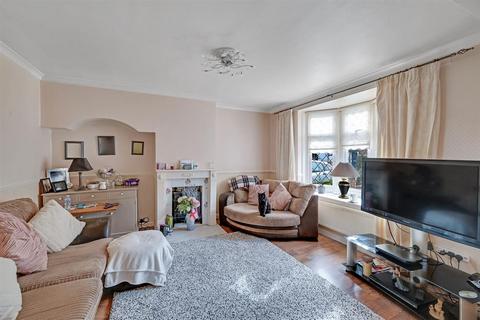 3 bedroom end of terrace house for sale, Marlborough Road, Dagenham, Essex