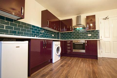 3 bedroom apartment to rent, Apt 15, Clarendon House, 20 Clarendon Road LS2