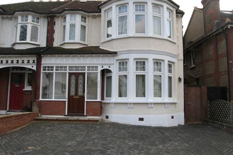 1 bedroom flat to rent, Fox Lane, N13