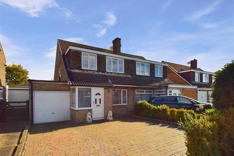 3 bedroom semi-detached house for sale, Darlton Drive, Nottingham NG5