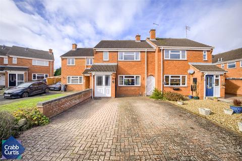 4 Hellidon Close, Leamington Spa, CV32 7UY