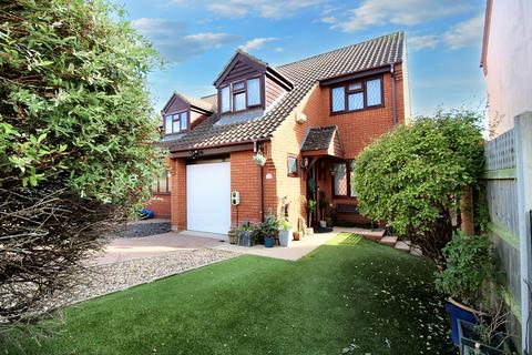 3 bedroom detached house for sale, Barham Road, Stevenage SG2