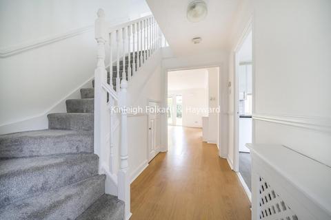 4 bedroom detached house for sale, Leigh Hunt Drive, Southgate