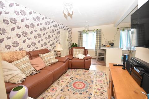 2 bedroom maisonette for sale, Market Square, Leighton Buzzard, LU7 1EY